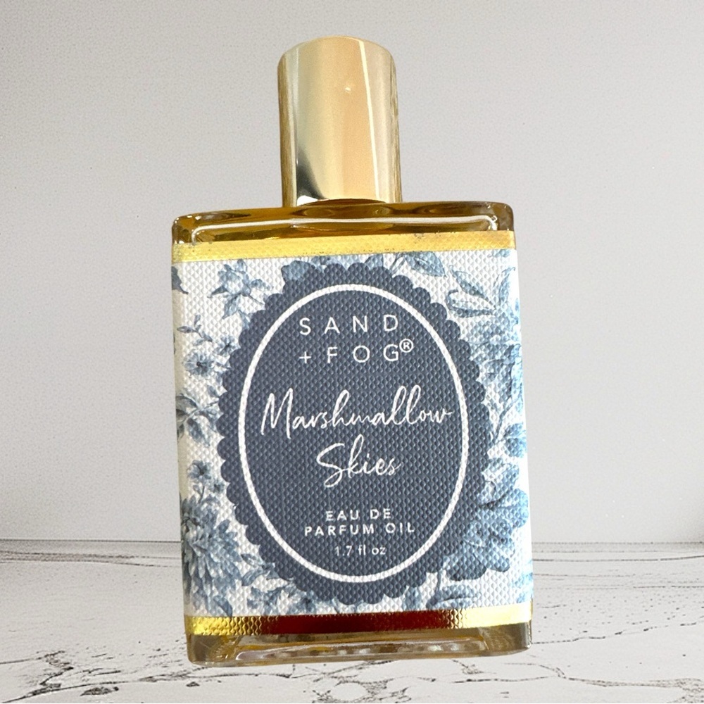 Sand + Fog Marshmallow Skies Oil